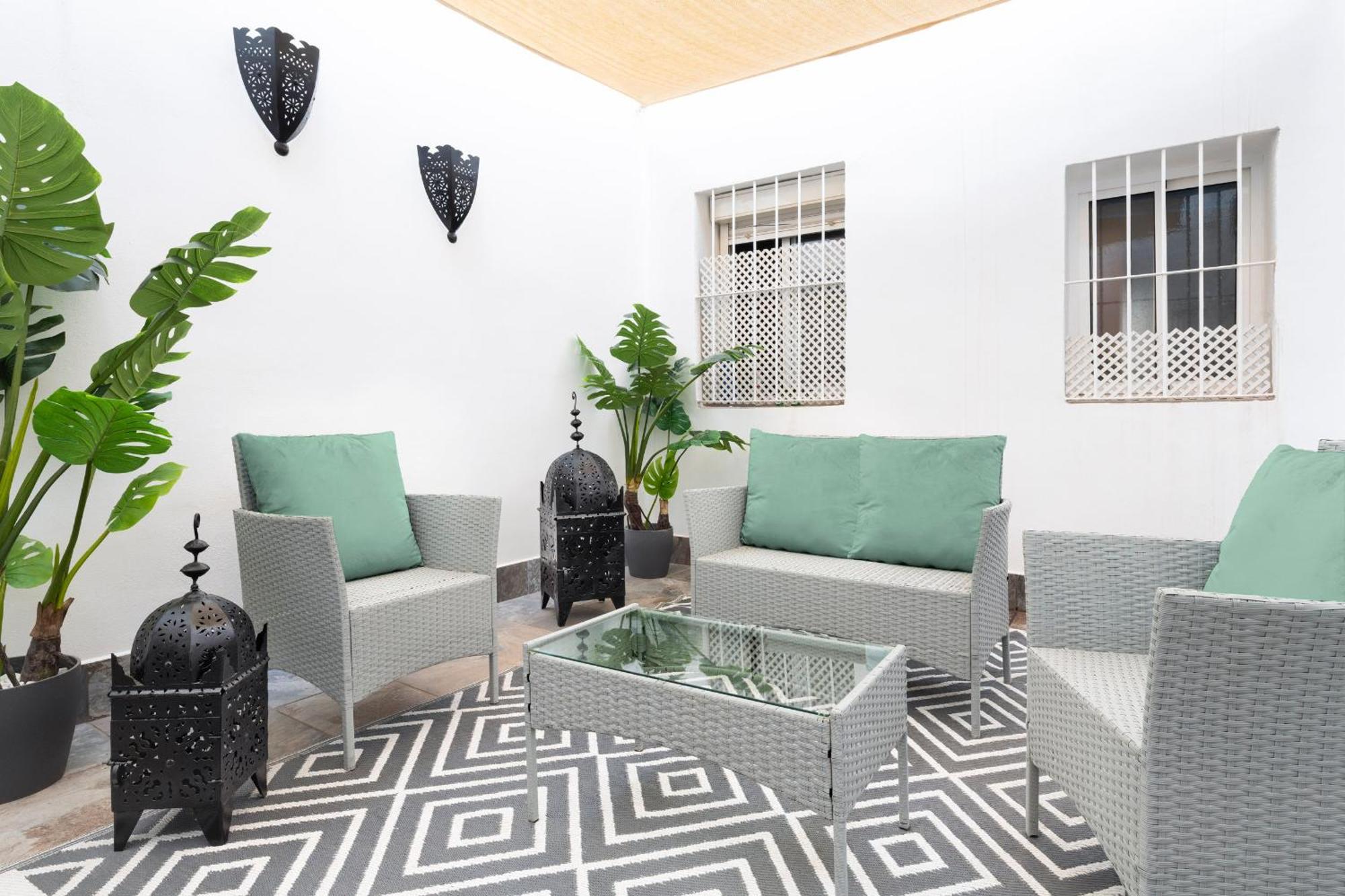 Triana Pureza Suite Con Patio Privado Севілья Екстер'єр фото